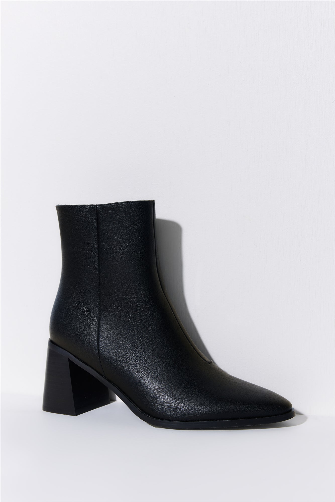BILLINI Hawkins Boots Black