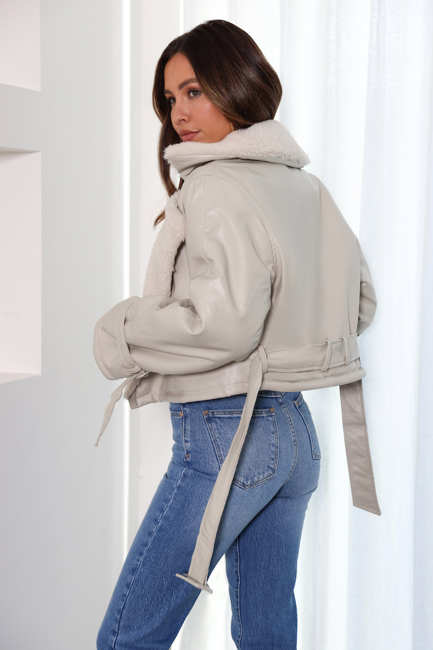 Off Duty Jacket Cream