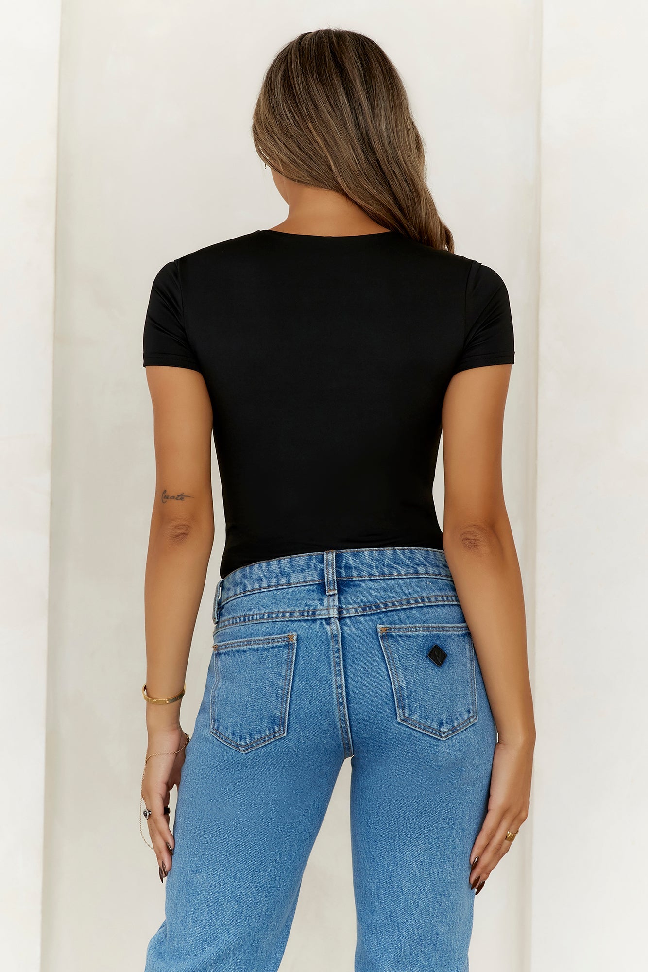 HELLO MOLLY BASE Core Contour Bodysuit Black