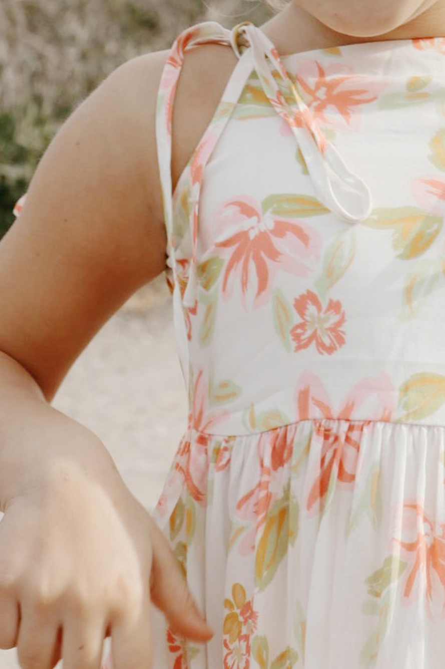 HELLO MINI Running Through Daisies Maxi Dress White
